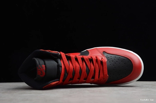 1 85 Red High Varsity Jordan BQ4422-600 Air 0628
